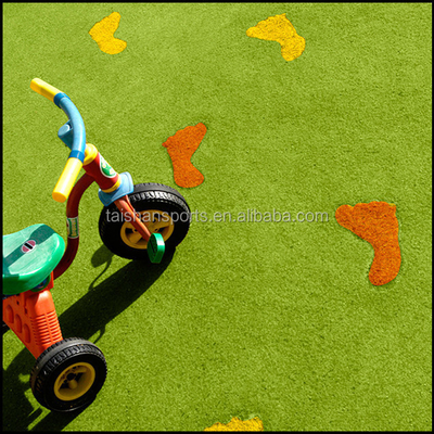 20mm chiều cao đống cỏ nhân tạo LLlandscape được lắp đặt vào bất kỳ dịp nào với SBR Latex