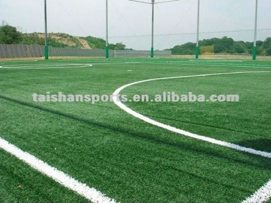 Sân cỏ nhân tạo mật độ cao cọc 55mm được FIFA chứng nhận dành cho sân bóng đá với mức bảo trì thấp