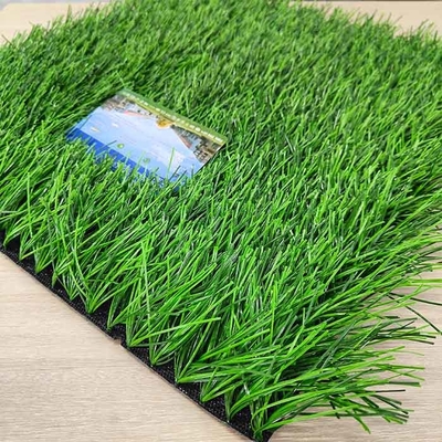 60mm Chứng nhận bóng đá FIFA Cỏ nhân tạo cho các môn thể thao ngoài trời Trường với màu sắc tùy chỉnh dtex và mật độ bảo trì thấp