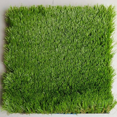 50MM chiều cao đống tùy chỉnh cảnh quan cỏ nhân tạo PP Đằng sau SBR Lớp phủ LatexVới cài đặt dễ dàng
