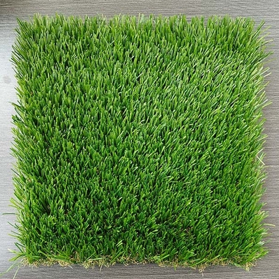42mm Ba màu khác nhau của màu xanh lá cây và một màu khô hỗn hợp cỏ nhân tạo cho giải pháp thể thao và vườn