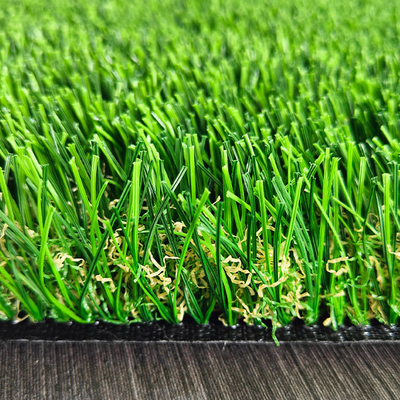 Nhấp nhàng, nhìn tự nhiên và lâu dài cỏ nhân tạo thích hợp cho công viên và vườn