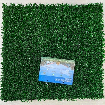 Cỏ nhân tạo quần vợt màu xanh lá cây 12mm Cỏ nhân tạo đa chức năng với khả năng chống tia cực tím và khả năng thấm nước tuyệt vời