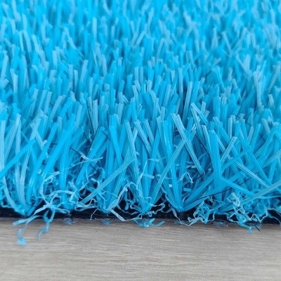 Cỏ tổng hợp chống tĩnh cho các sân thể thao với chiều cao 20mm và khả năng chống tia cực tím cao
