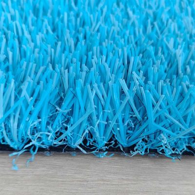 Cỏ nhân tạo chống tĩnh điện với chiều cao sợi 20mm, khả năng chống tia cực tím tuyệt vời và bảo trì thấp cho sân thể thao