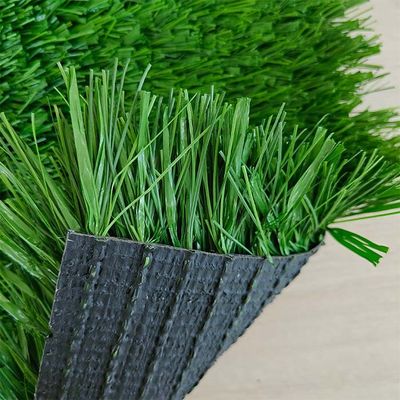 17500 Dtex Cỏ nhân tạo chống tia UV với chiều cao 60mm cho thể thao và giải trí
