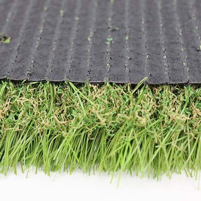 50mm Độ cao đống 9600 Dtex Kháng UV Cỏ nhân tạo cho cảnh quan giải trí